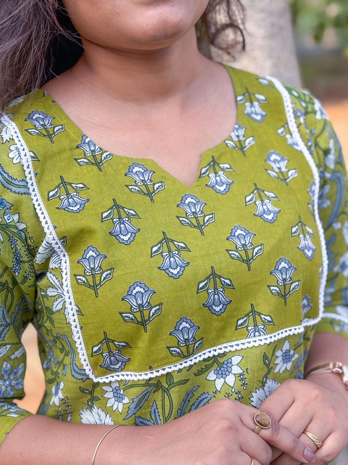 Neem Bloom Cord Set
