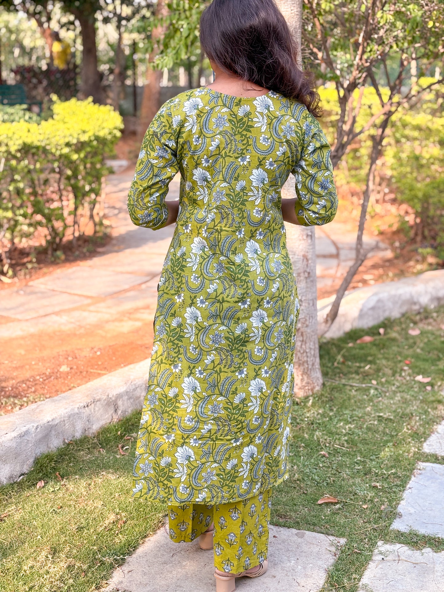Neem Bloom Cord Set