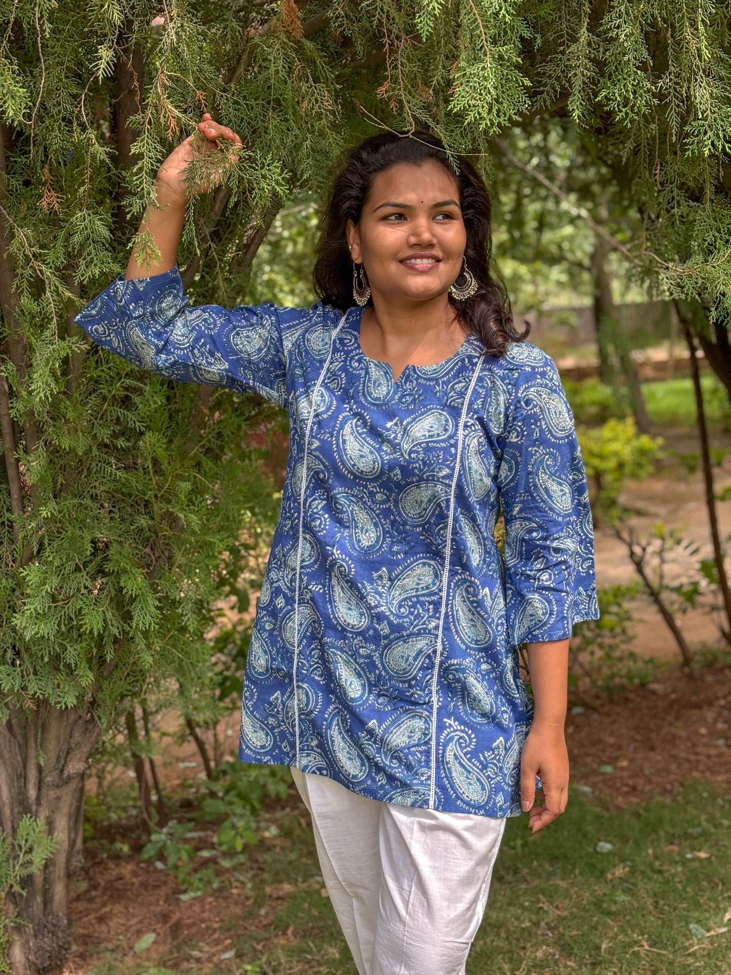 Classic Paisley Print Short Kurti