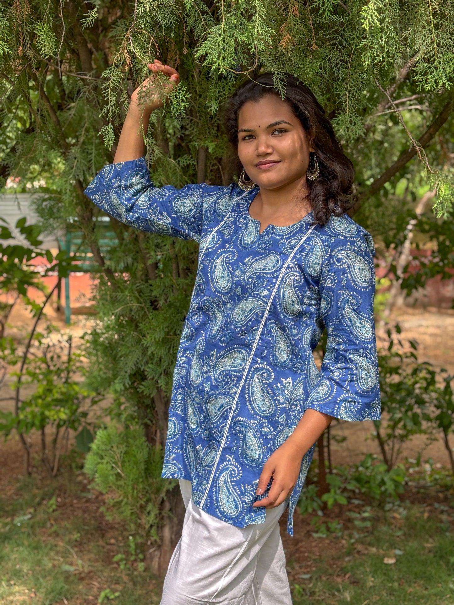 Classic Paisley Print Short Kurti
