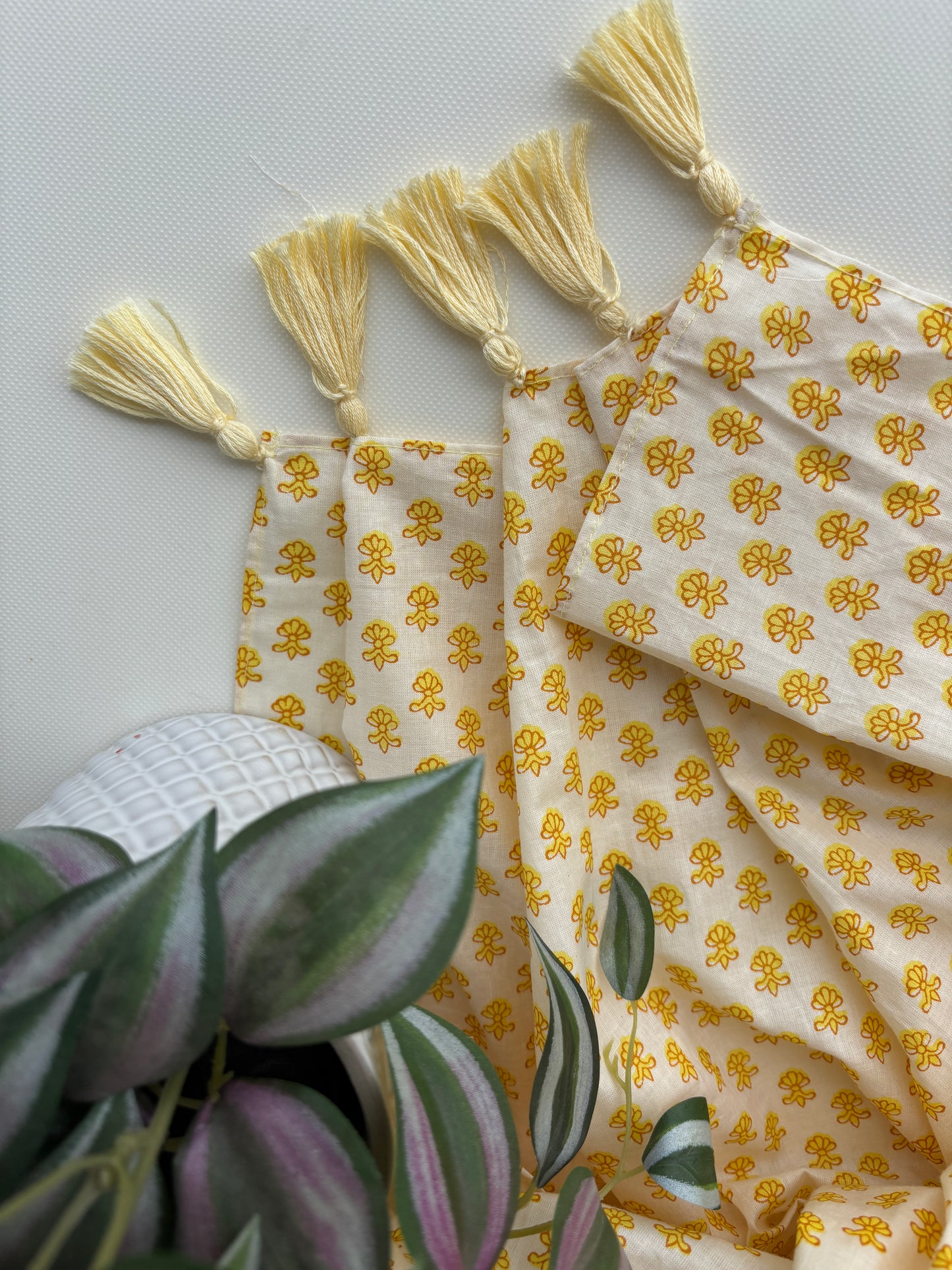 Sunpetal cotton Scarf