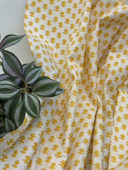 Sunpetal cotton Scarf